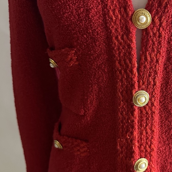 Vintage 80's Designer Adolfo Red Bouclé Wool Set with Lady Jacket & Skirt - Picture 6 of 12